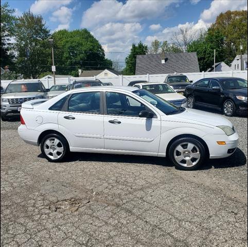 Thumbnail image of 2007 Ford Focus at Colonial Motors
