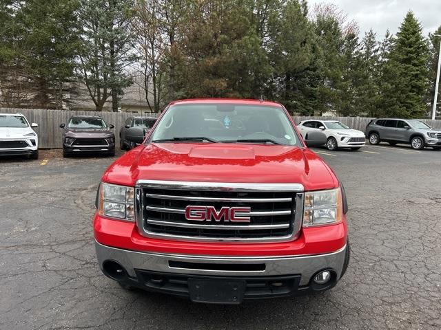 Thumbnail image of 2013 GMC Sierra 1500 at Todd Wenzel Buick GMC of Davison