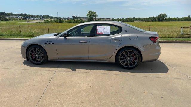 Thumbnail image of 2022 Maserati Ghibli at NEW - Peters LV Chev CJDR