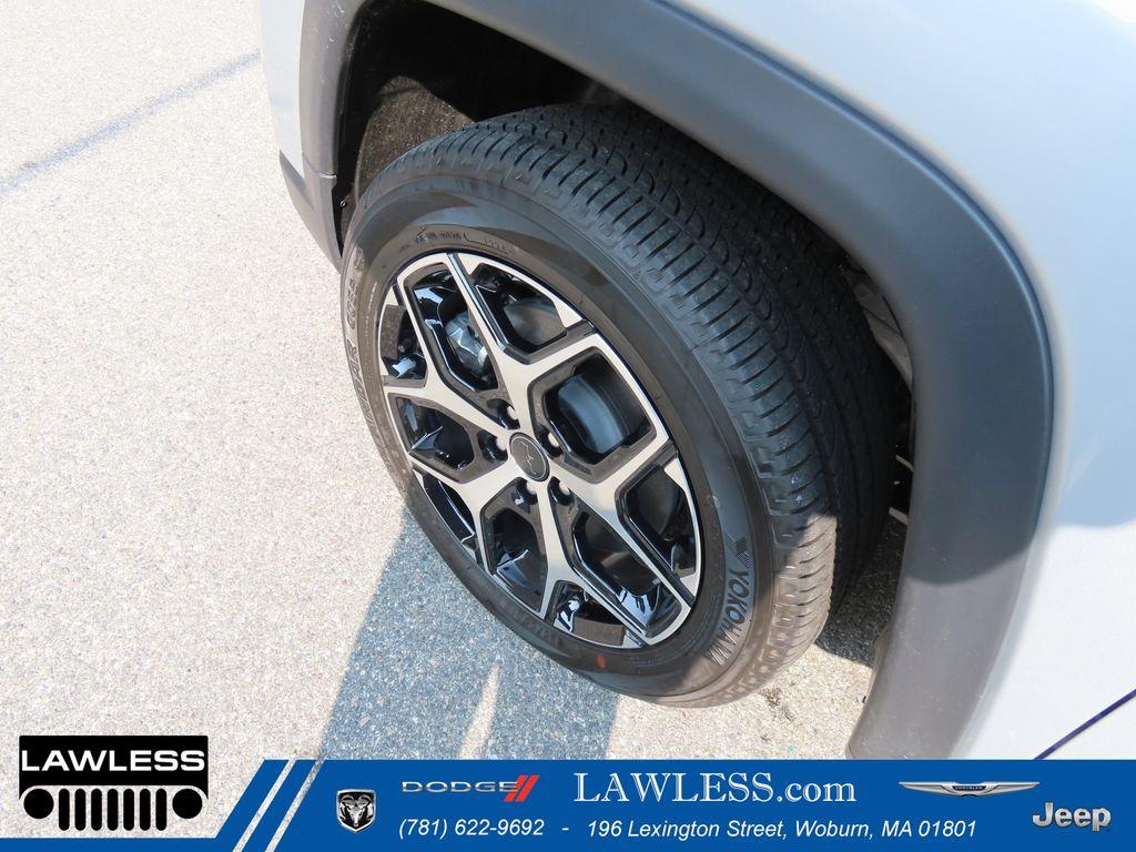 Thumbnail image of 2025 Jeep Compass at Lawless Chrysler Dodge Jeep Ram
