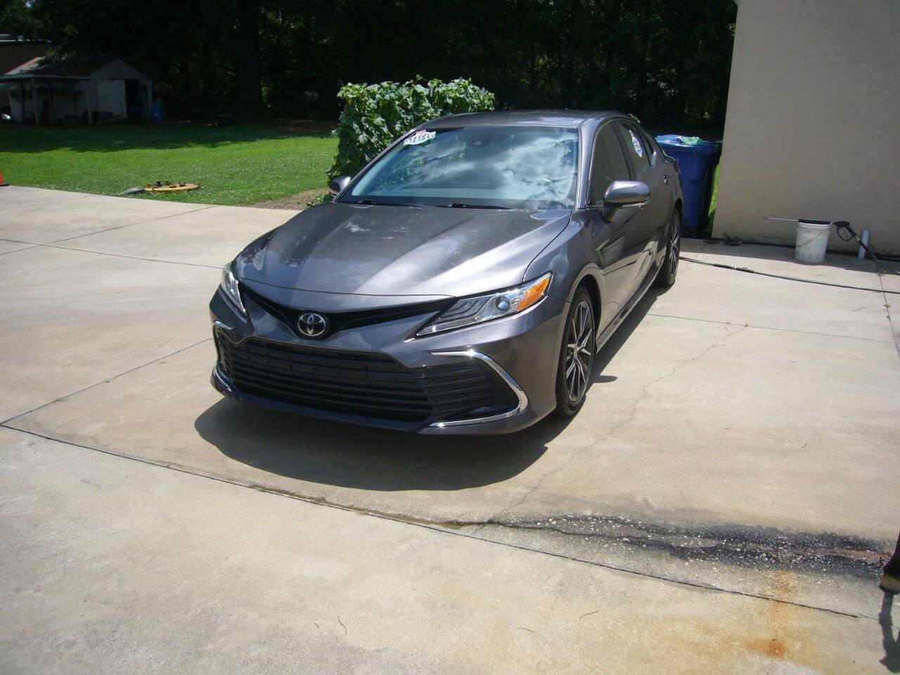 Thumbnail image of 2021 Toyota Camry at Maxwellton Motors