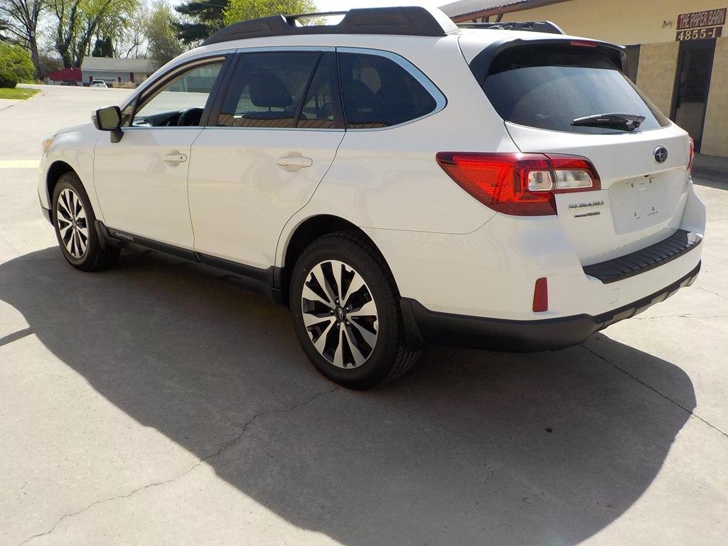Thumbnail image of 2015 Subaru Outback at AUTOMOTIVE LOCATOR LLC