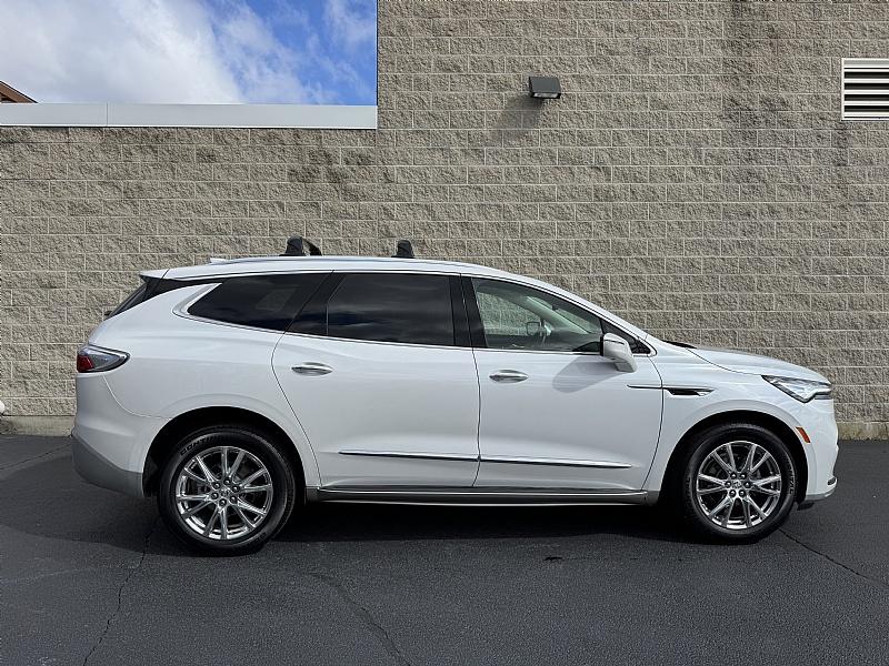 Thumbnail image of 2024 Buick Enclave at Wheels by R.T.