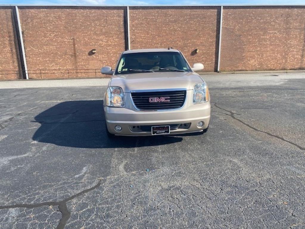 Thumbnail image of 2007 GMC Yukon XL at Maya Auto Sales