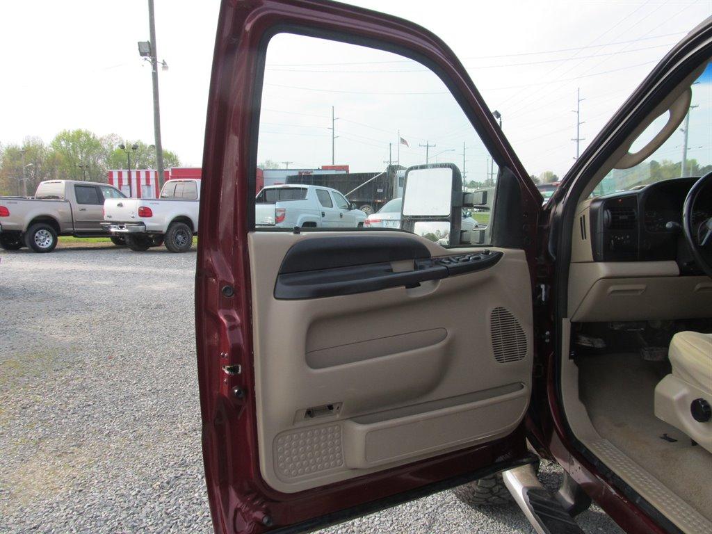 Thumbnail image of 2007 Ford F-250 Super Duty at Quinn’s Covenant Cars
