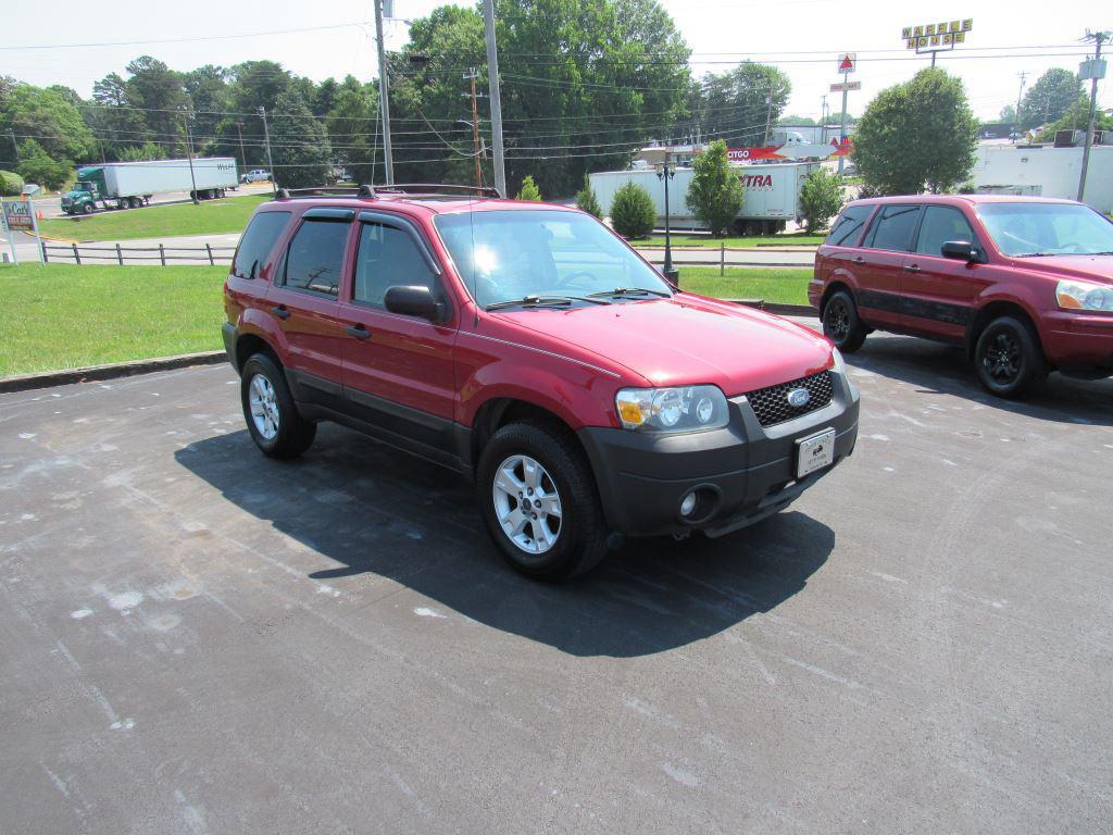 Thumbnail image of 2007 Ford Escape at Green Corner Auto Park, Inc.