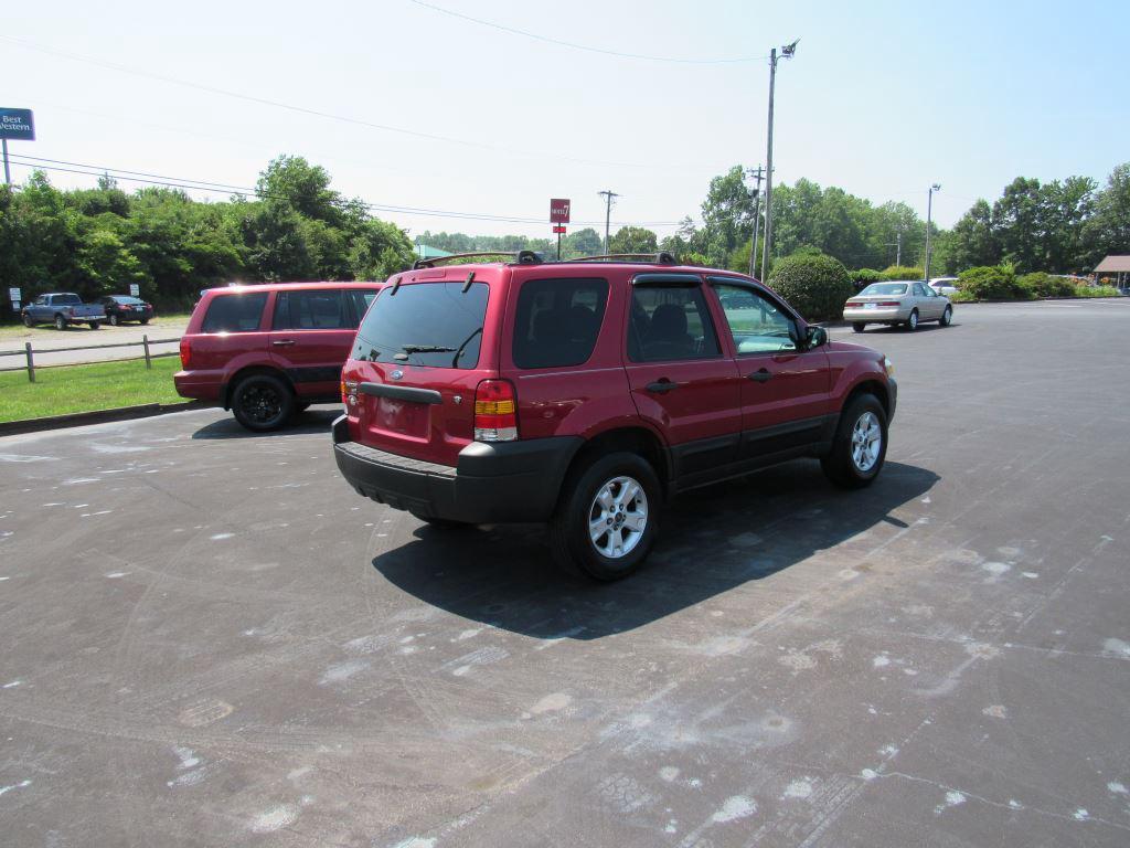 Thumbnail image of 2007 Ford Escape at Green Corner Auto Park, Inc.