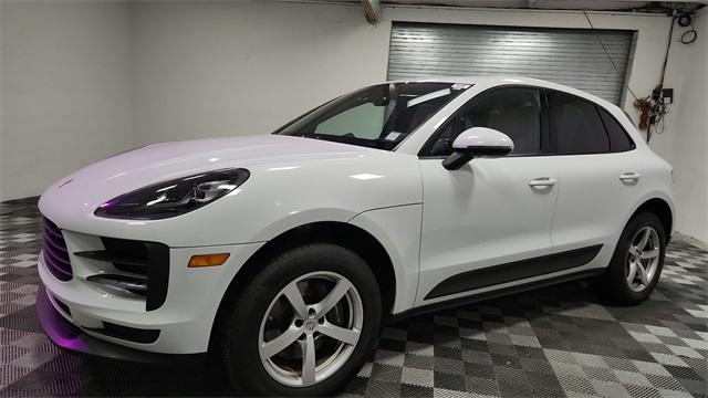 Thumbnail image of 2021 Porsche Macan at Major World Chevrolet