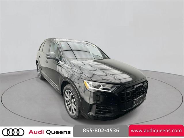 Thumbnail image of 2022 Audi Q7 at Audi Queens