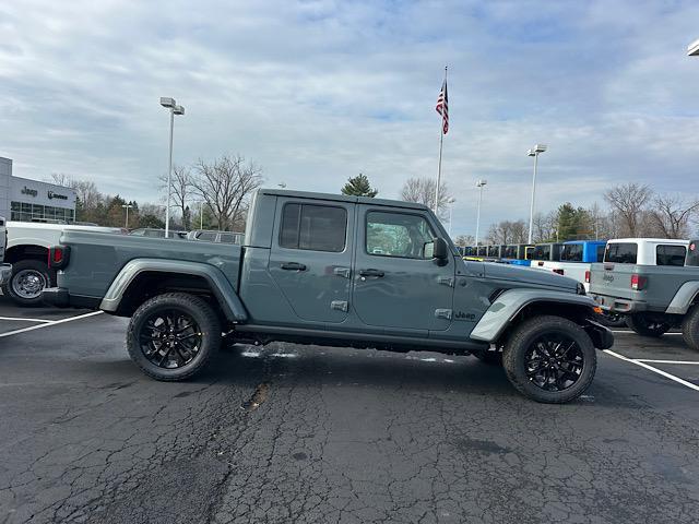 Thumbnail image of 2025 Jeep Gladiator at Liberty Chrysler Jeep Dodge Ram - New and Used