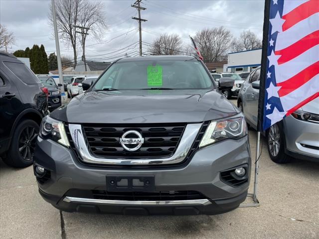 Thumbnail image of 2017 Nissan Pathfinder at A & B Motors