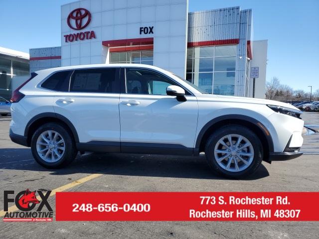 Thumbnail image of 2023 Honda CR-V at Fox Automotive Group Inc. Toyota Volkswagen
