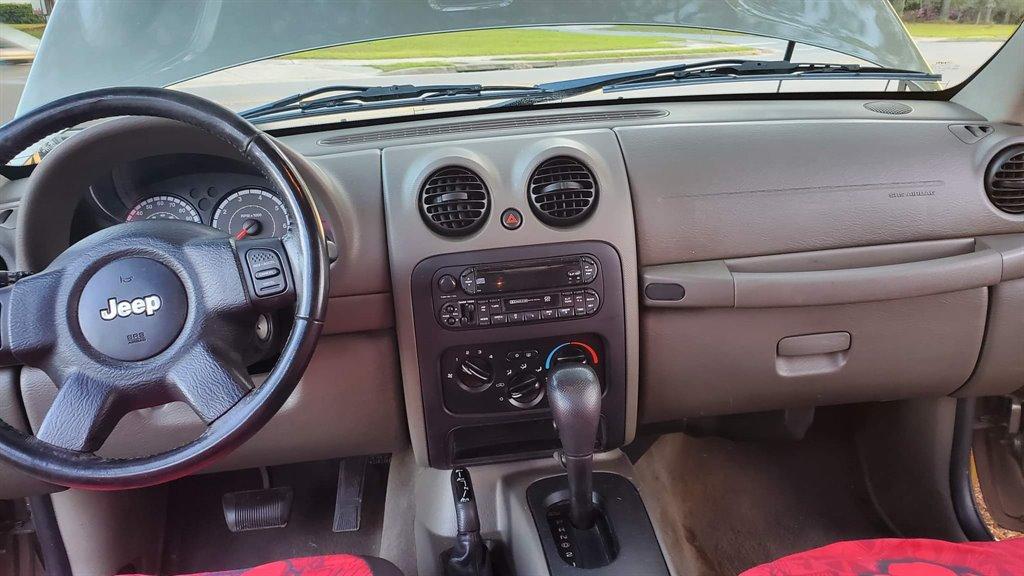 Thumbnail image of 2005 Jeep Liberty at 24/7 Auto LLC
