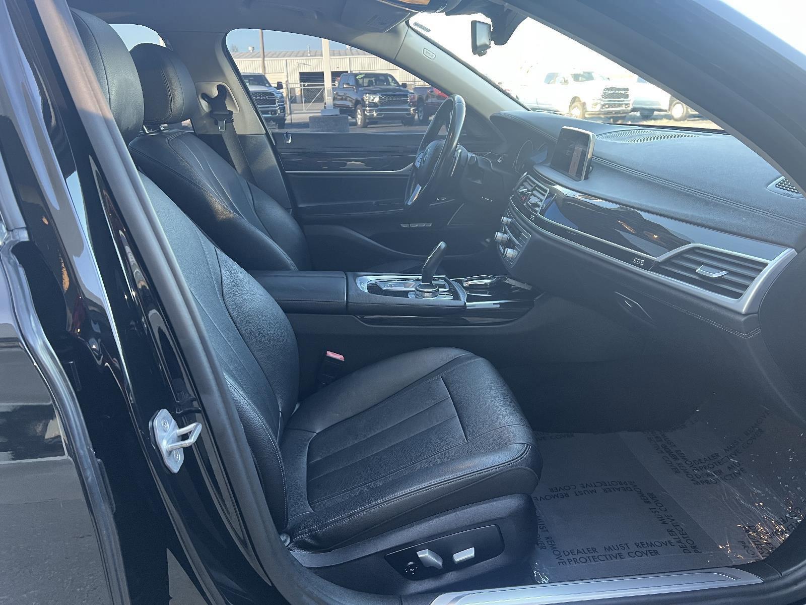 Thumbnail image of 2018 BMW 7 Series at Zeller Motors Chrysler Jeep Dodge Ram