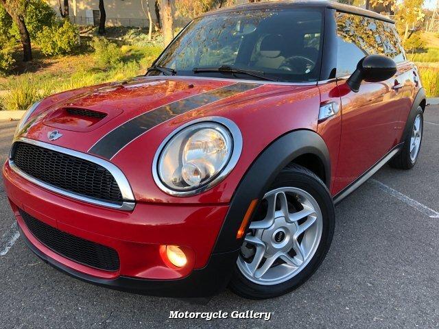 Thumbnail image of 2009 MINI Cooper at Motorcycle Gallery