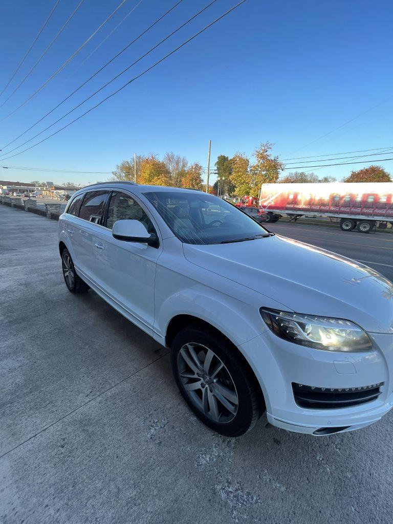 Thumbnail image of 2015 Audi Q7 at El Bambino Auto Sales