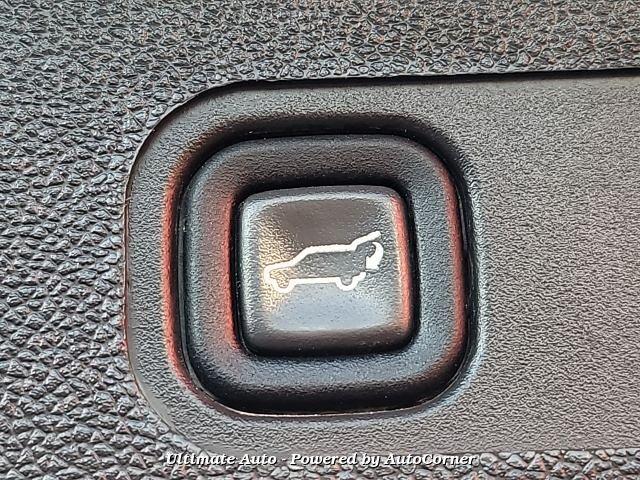 Thumbnail image of 2012 GMC Yukon XL at Ultimate Auto