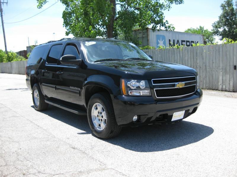 Thumbnail image of 2013 Chevrolet Suburban at SUNLIGHT AUTO LLC