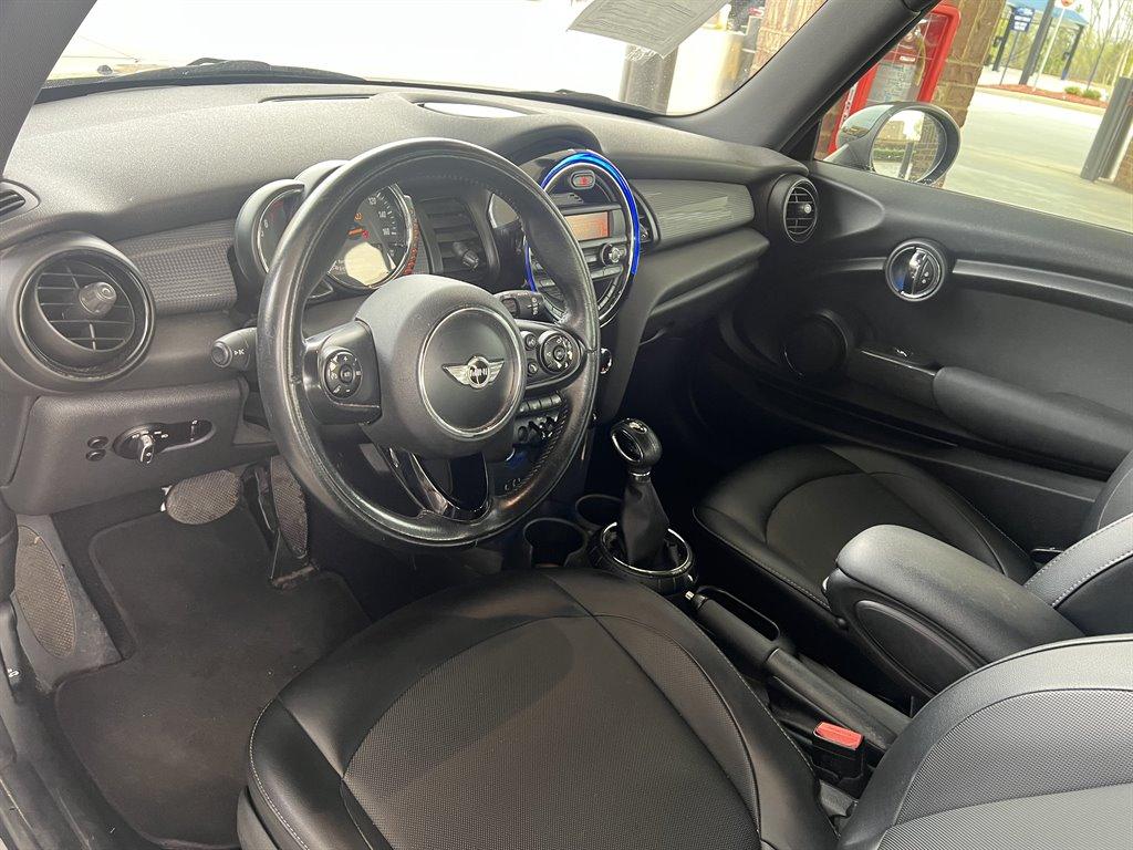 Thumbnail image of 2015 MINI Hardtop 2 Door at K & M - 1506 Atlanta Hwy