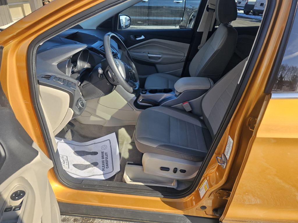 Thumbnail image of 2016 Ford Escape at USAUTO FLEET GROUP