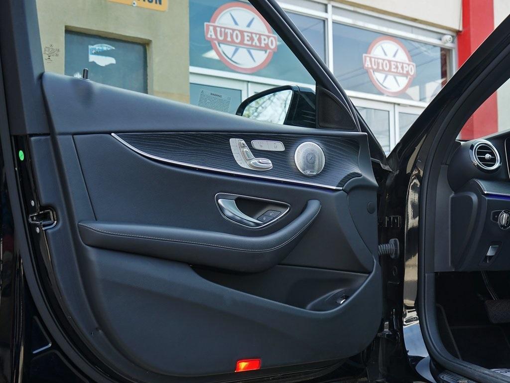 Thumbnail image of 2020 Mercedes-Benz E-Class at Auto Expo Store