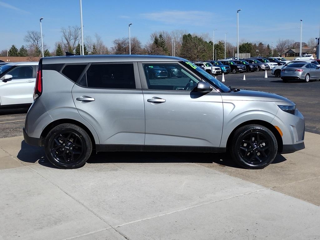 Thumbnail image of 2023 Kia Soul at Grand Blanc Mitsubishi