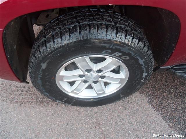 Thumbnail image of 2009 GMC Yukon XL at Parker Store