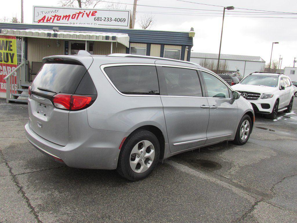 Thumbnail image of 2017 Chrysler Pacifica at J Turner Automotive Pre-Owned