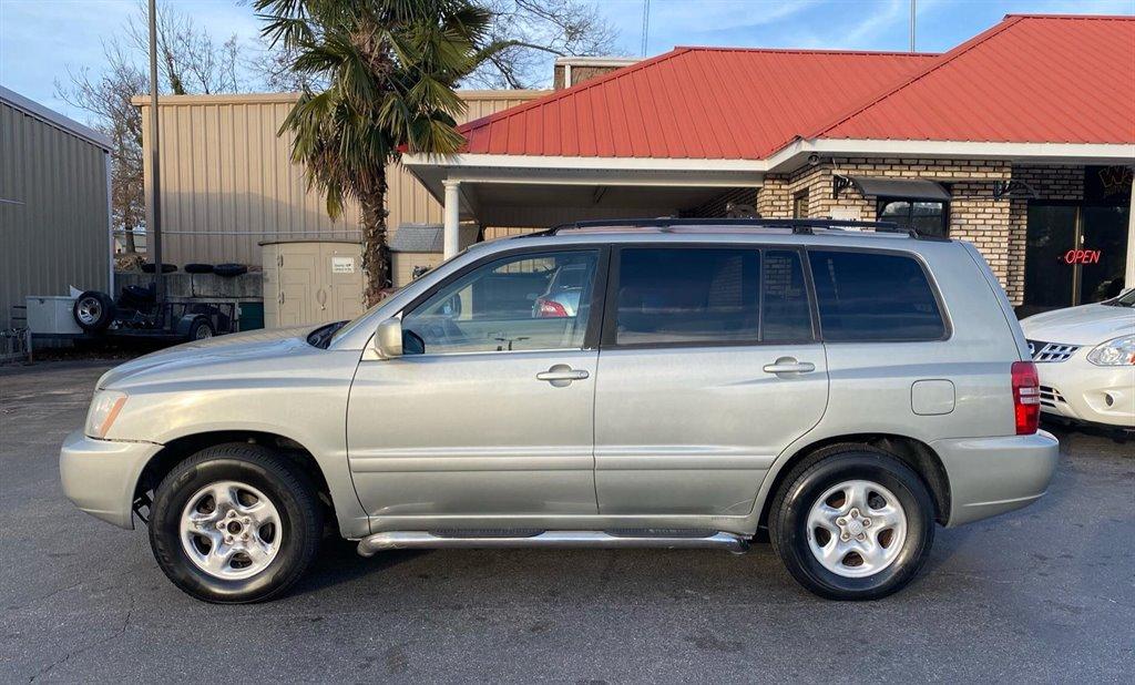 Thumbnail image of 2002 Toyota Highlander at W & W Auto Sales, Inc.
