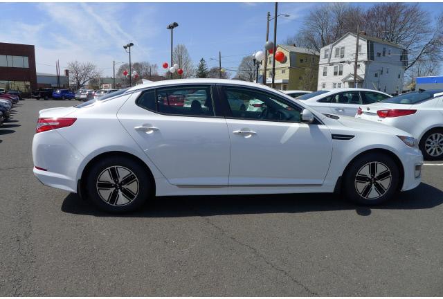 Thumbnail image of 2013 Kia Optima Hybrid at Barberino Mitsubishi Hartford