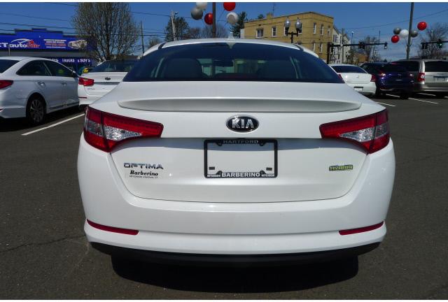 Thumbnail image of 2013 Kia Optima Hybrid at Barberino Mitsubishi Hartford
