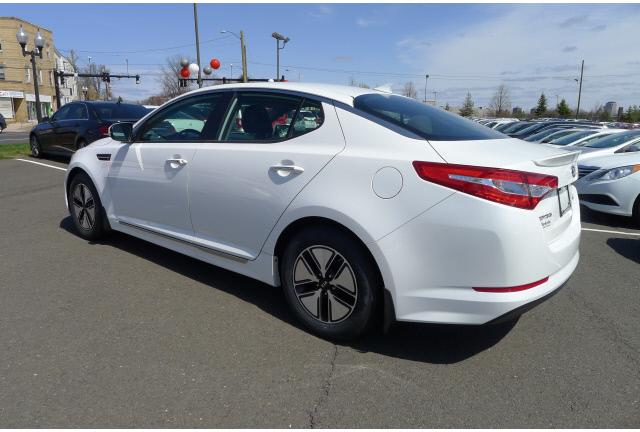 Thumbnail image of 2013 Kia Optima Hybrid at Barberino Mitsubishi Hartford
