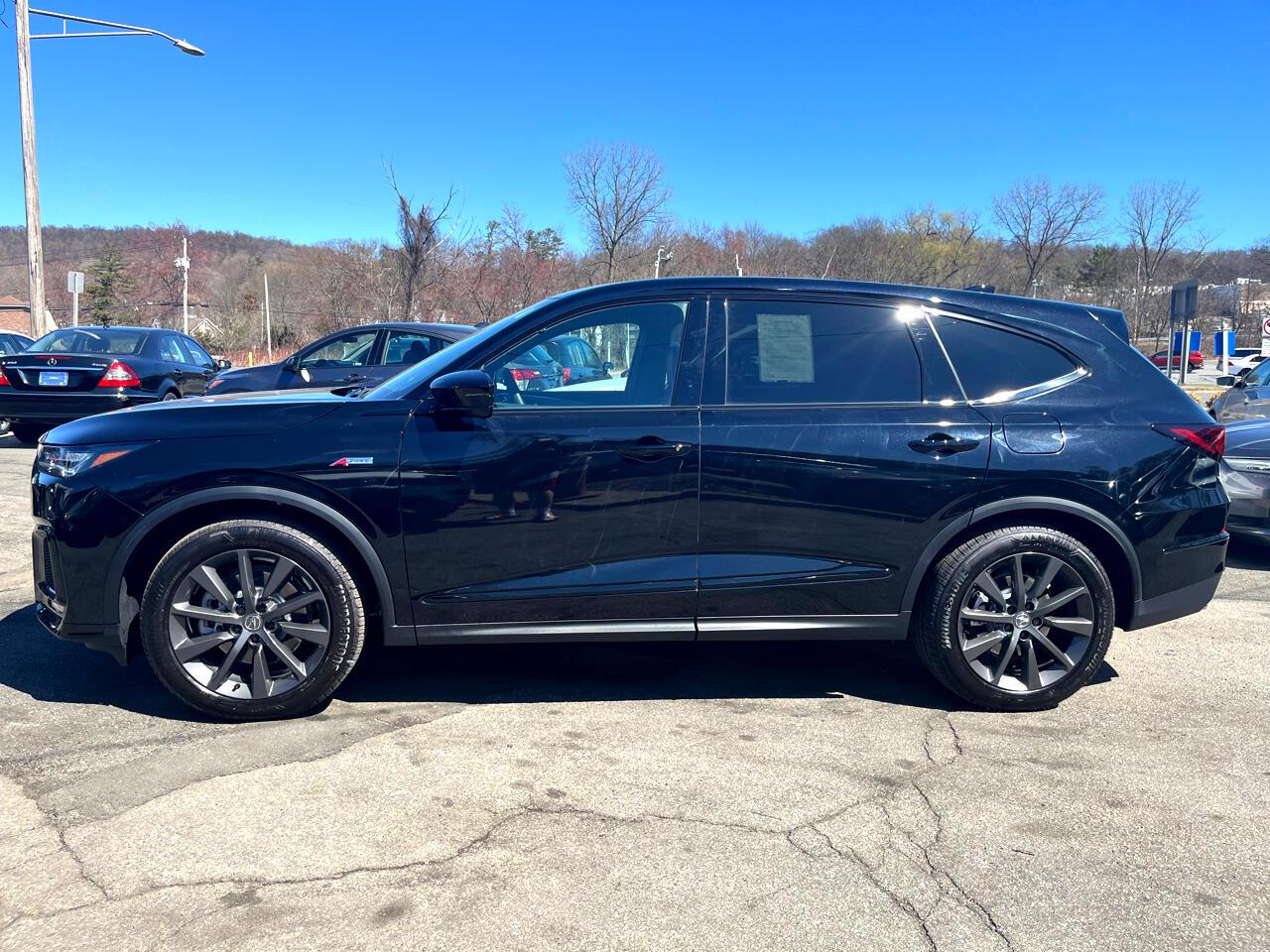 Thumbnail image of 2025 Acura MDX at Rockland Motors