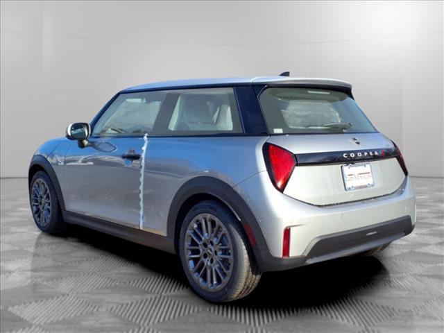 Thumbnail image of 2025 MINI Hardtop 2 Door at MiniOfTheMainline of Bala Cynwyd, PA