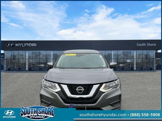 Thumbnail image of 2019 Nissan Rogue at South Shore Hyundai