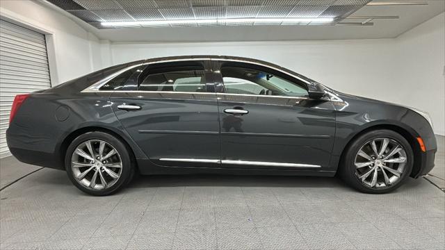 Thumbnail image of 2013 Cadillac XTS at Car Connection Superstore