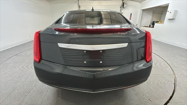 Thumbnail image of 2013 Cadillac XTS at Car Connection Superstore
