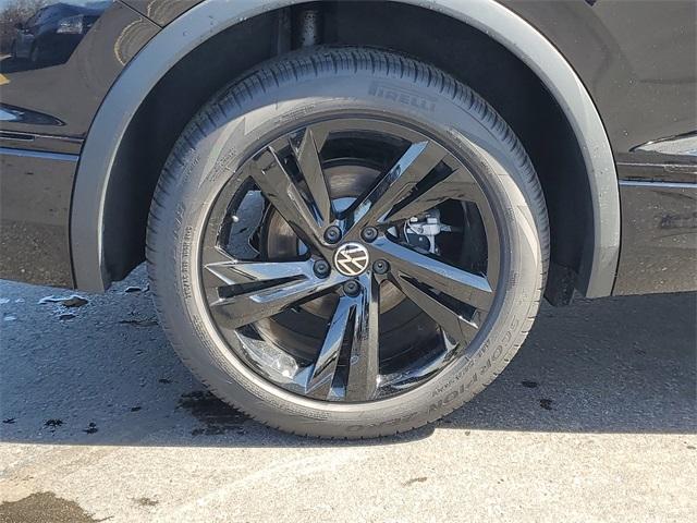 Thumbnail image of 2024 Volkswagen Tiguan at Fox Automotive Group Inc. Toyota Volkswagen