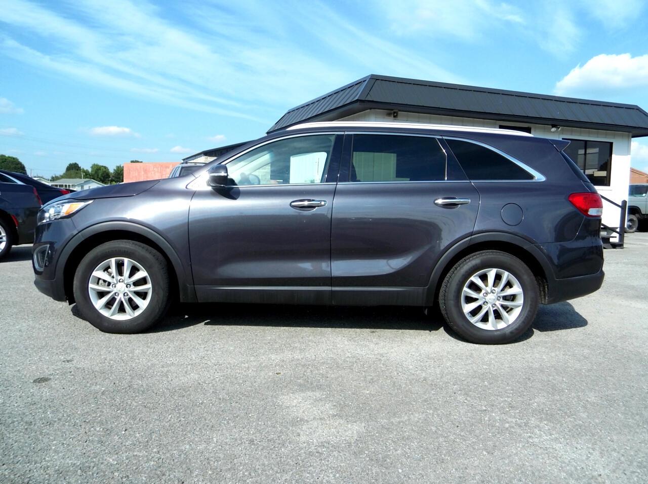Thumbnail image of 2016 Kia Sorento at BB's Auto Sales
