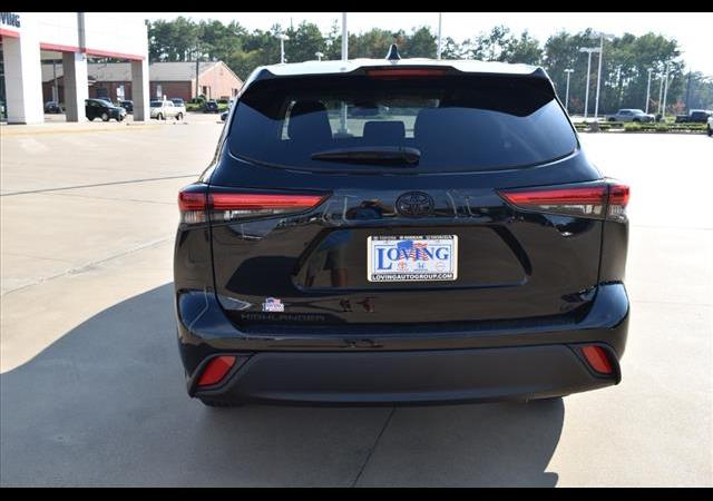 Thumbnail image of 2023 Toyota Highlander at Loving Toyota