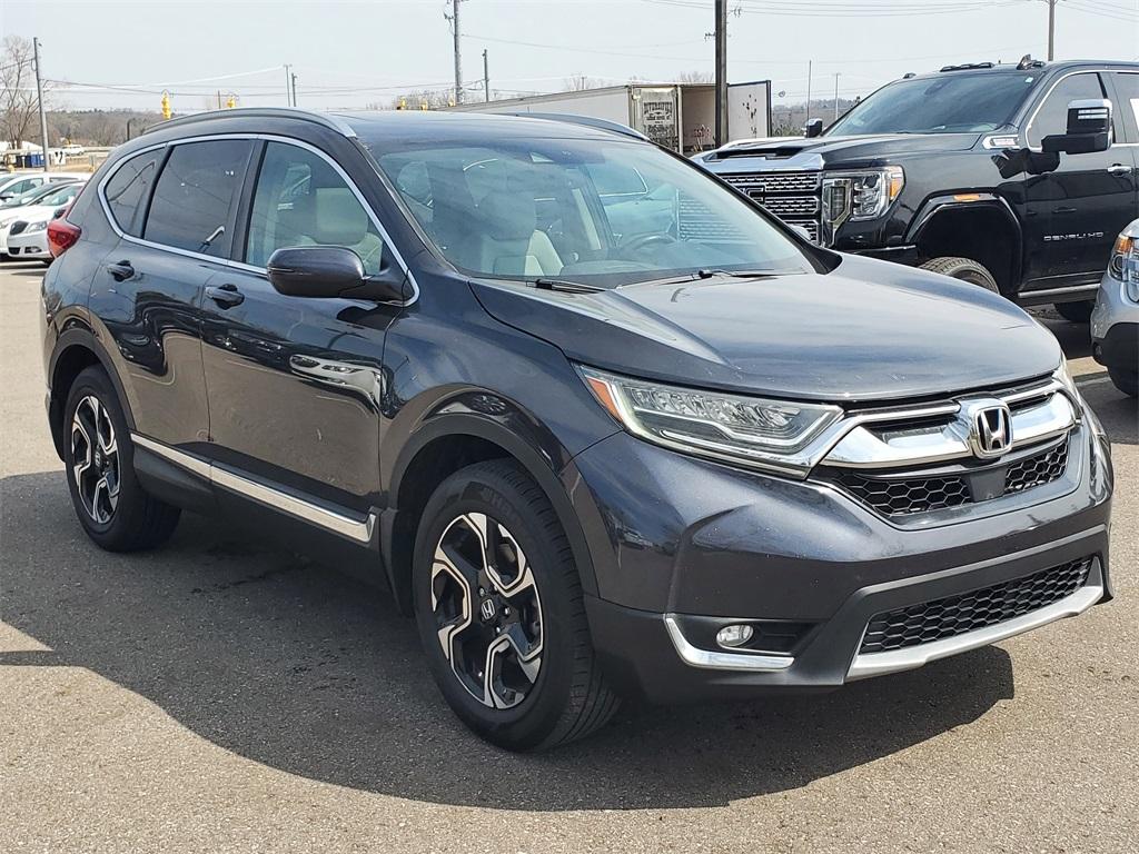 Thumbnail image of 2017 Honda CR-V at Serra Honda Brighton
