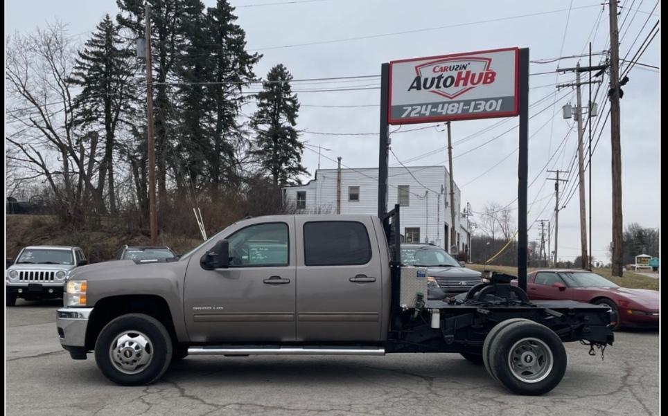 Thumbnail image of 2014 Chevrolet Silverado 3500HD at Caruzin Autohub