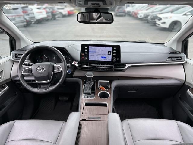 Thumbnail image of 2022 Toyota Sienna at Lasco Ford