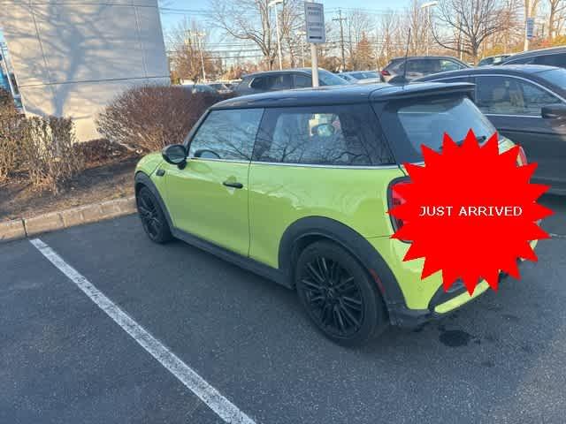 Thumbnail image of 2023 MINI Hardtop 2 Door at DCH Honda of Nanuet