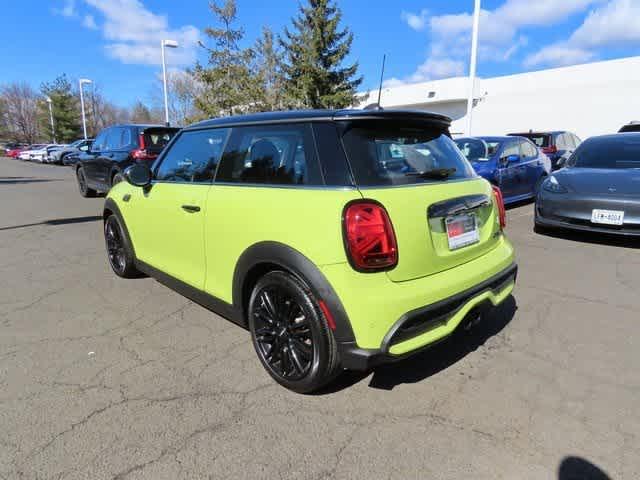 Thumbnail image of 2023 MINI Hardtop 2 Door at DCH Honda of Nanuet