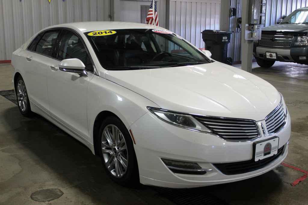 Thumbnail image of 2014 Lincoln MKZ at Auto America
