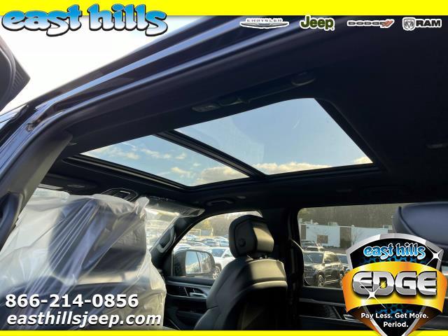 Thumbnail image of 2025 Jeep Wagoneer at East Hills Chrysler Jeep Dodge