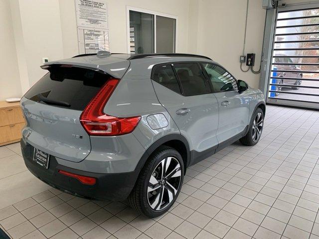 Thumbnail image of 2025 Volvo XC40 at Volvo of Danbury
