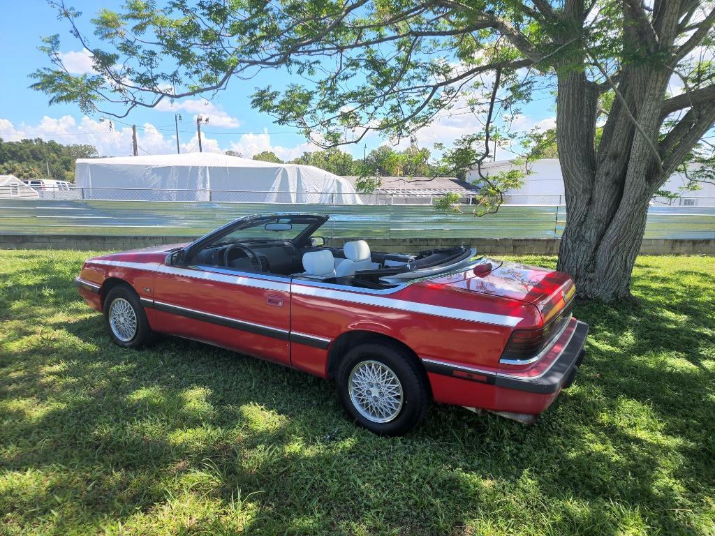 Thumbnail image of 1992 Chrysler Le Baron at Droid Autos Company