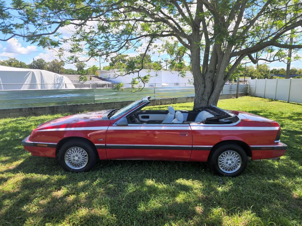 Thumbnail image of 1992 Chrysler Le Baron at Droid Autos Company
